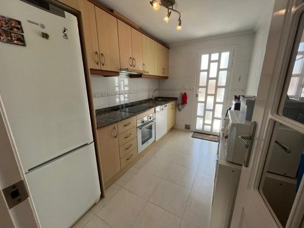 Chalet adosado en avenida de los Regantes, 10 -8