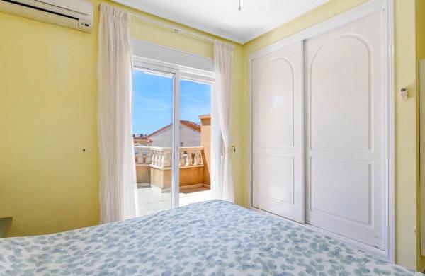 Chalet adosado en calle Lugo Numero 1 s/n