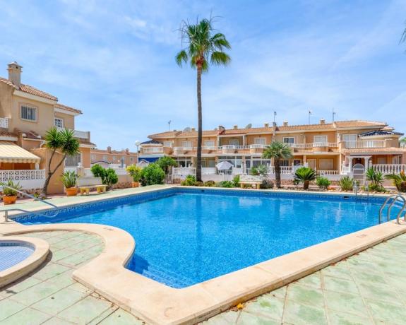 Chalet adosado en calle Bilbao s/n