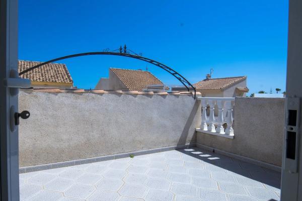 Casa independiente en calle Faro de Malta, 3