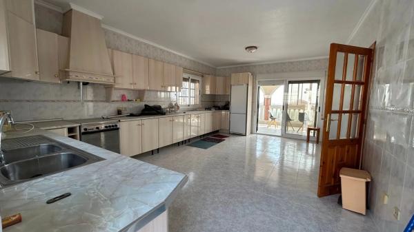 Casa independiente en calle Lugar Sector, 73