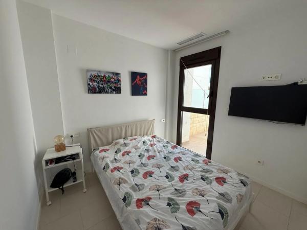 Casa independiente en avenida del Salvador