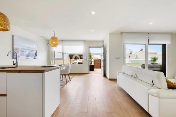 Casa independiente en calle Sierra de Gredos