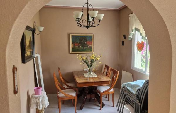 Casa independiente en calle Altos de la Marquesa