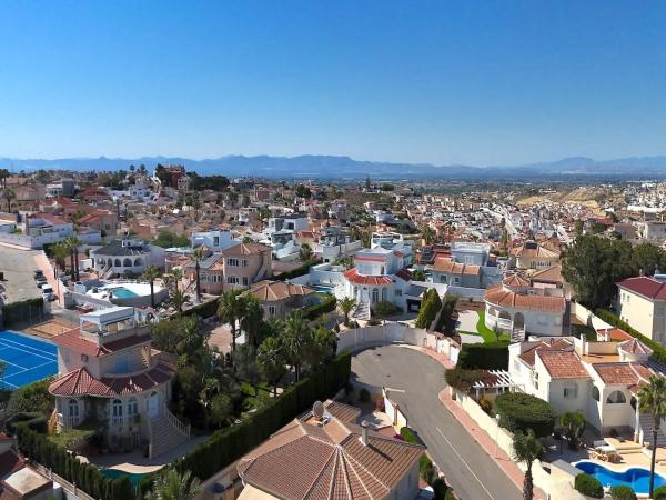Chalet adosado en calle Conjunto Zambra