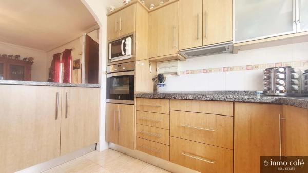 Casa independiente en calle de los Almendros