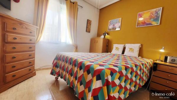 Casa independiente en calle de los Almendros