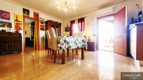 Casa independiente en calle de los Almendros