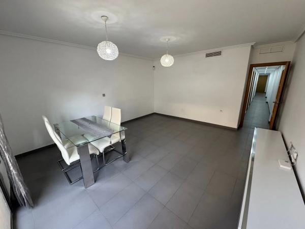 Piso en calle San Isidro, 57