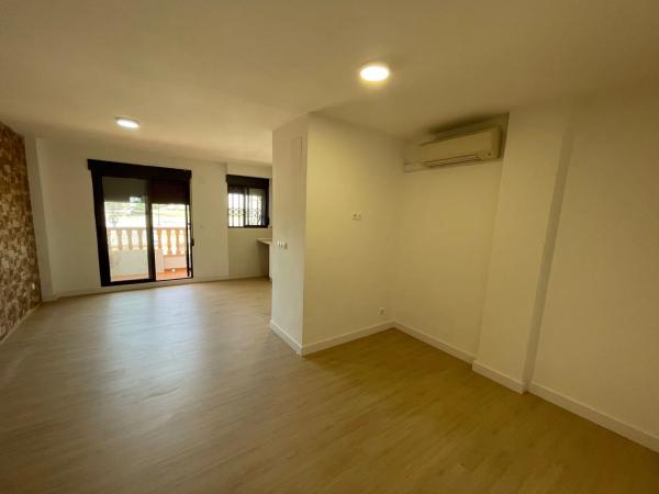 Piso en avenida de Almoradí, 45