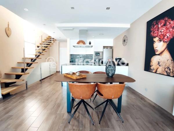 Chalet adosado en avenida Principes de Asturias