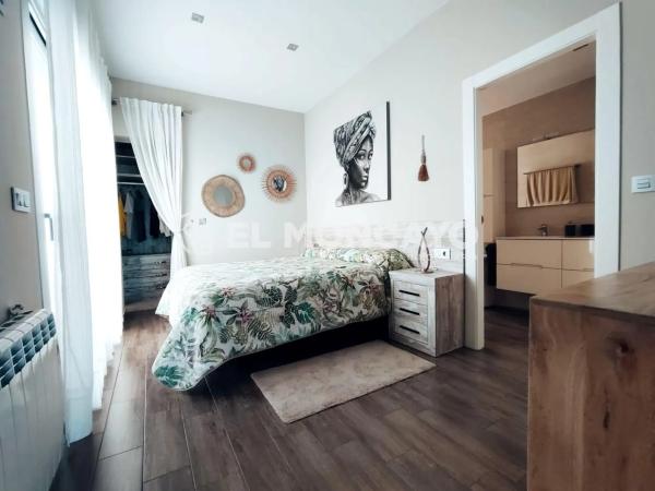 Chalet adosado en avenida Principes de Asturias