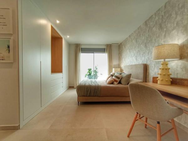 Casa independiente en Maria Moliner, 27