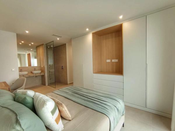 Casa independiente en Maria Moliner, 27