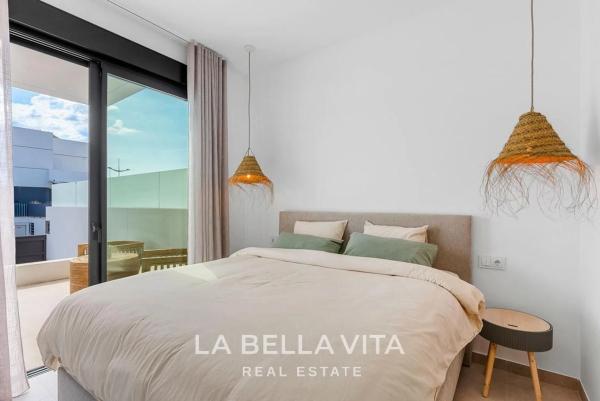 Chalet pareado en calle Pascual Saura Beltrán, 6