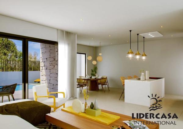 Chalet adosado en calle Practicante Manuel Mora s/n