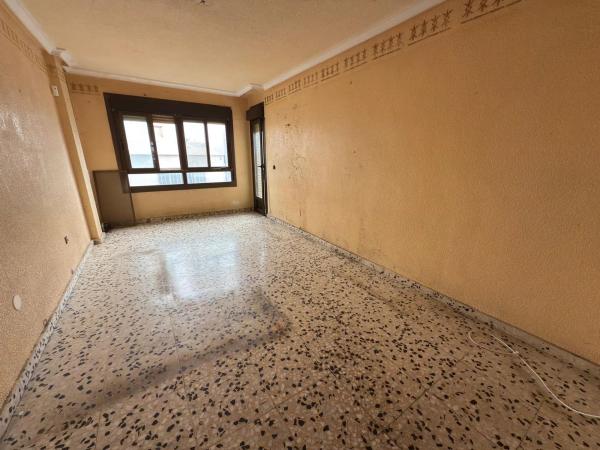 Piso en calle Uno de Mayo, 10