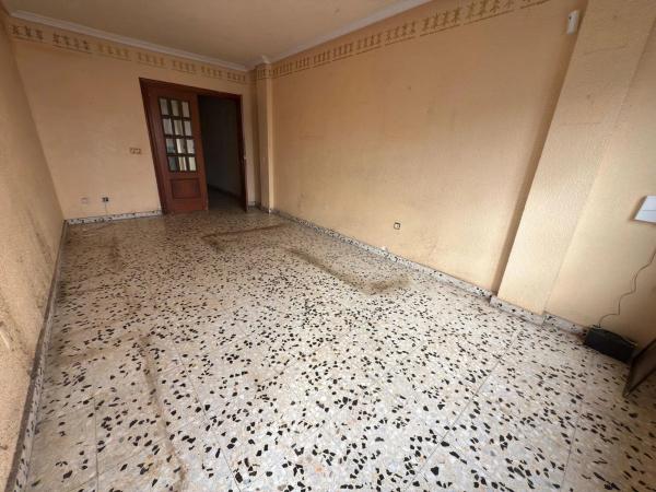 Piso en calle Uno de Mayo, 10