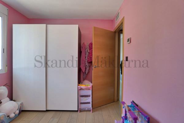 Casa independiente en calle Velazquez