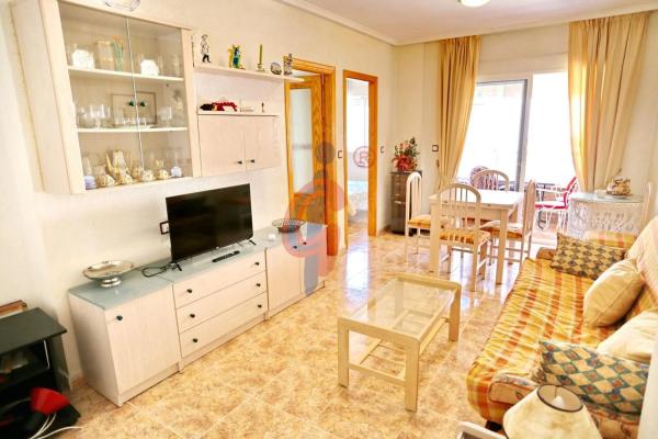 Piso en calle Hermanos Bazán, 8