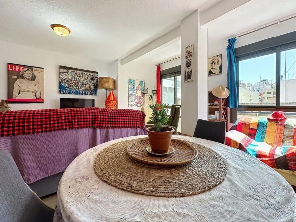 Piso en calle Miguel Hernández, 7