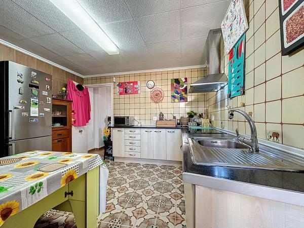 Piso en calle Miguel Hernández, 7