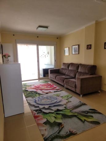 Piso en Av del Puerto, 35