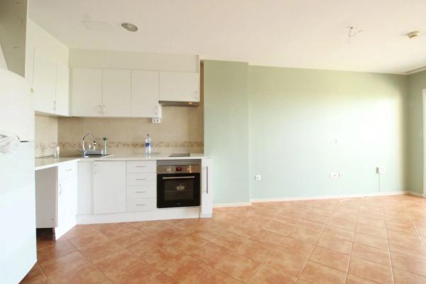 Piso en avenida del Puerto, 1