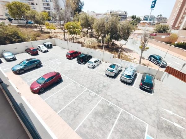 Piso en avenida del Puerto