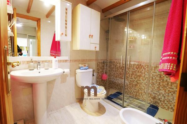 Piso en calle Giner de los Ríos