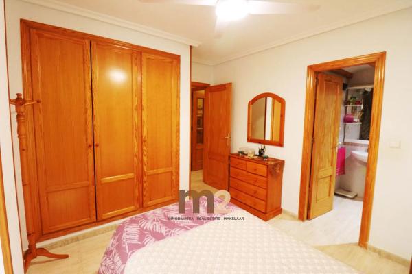 Piso en calle Giner de los Ríos