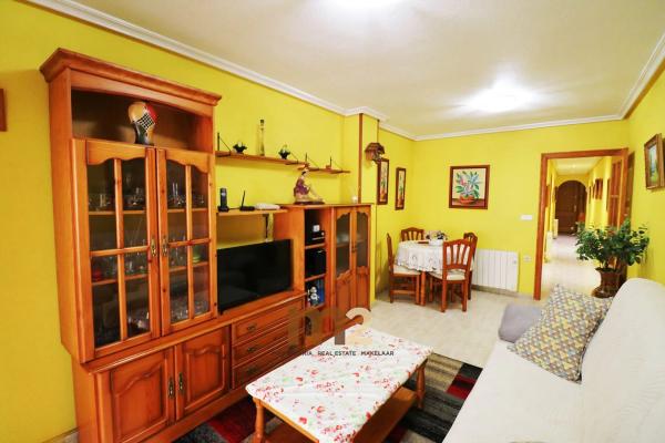 Piso en calle Giner de los Ríos