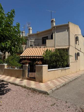 Chalet adosado en Urbanización Buenavista