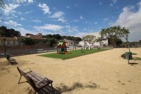 Casa de pueblo en calle Alacant