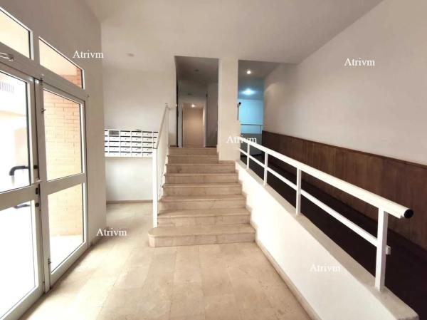 Piso en calle unamuno, 6