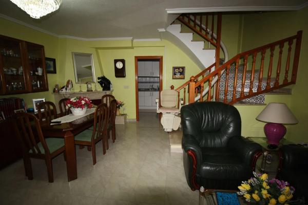 Chalet adosado en avenida de Cervantes s/n