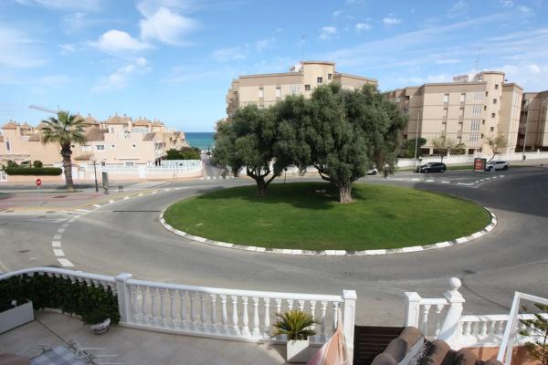 Chalet adosado en avenida de Cervantes s/n