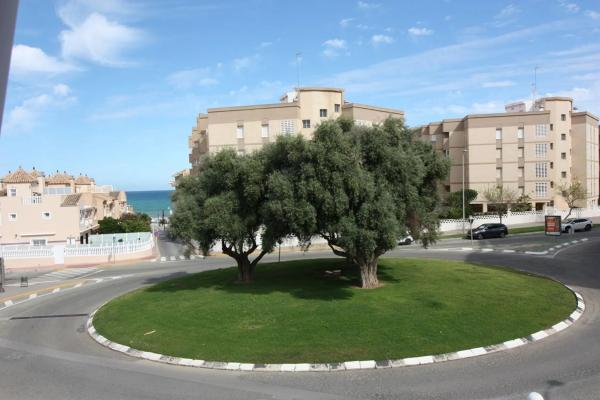 Chalet adosado en avenida de Cervantes s/n