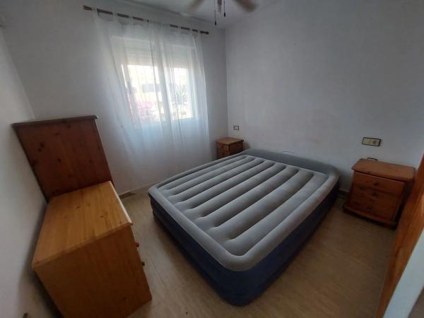 Chalet adosado en calle Chumbera, 17