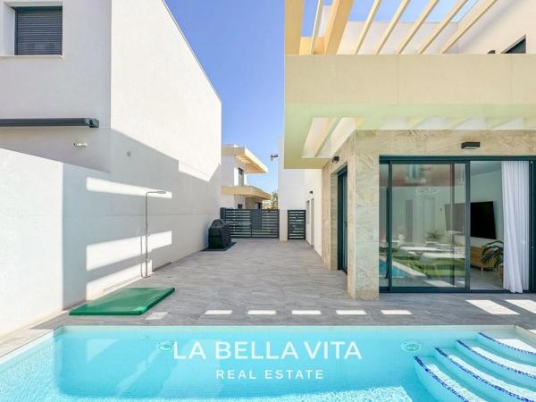 Casa independiente en calle la Herrada, 55