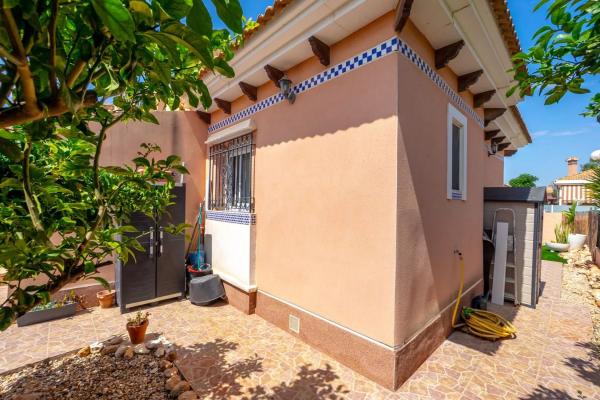 Chalet en calle Chumbera s/n