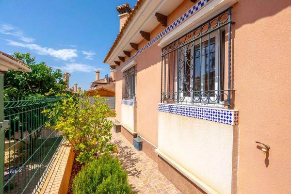 Chalet en calle Chumbera s/n