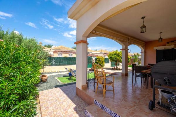 Chalet en calle Chumbera s/n