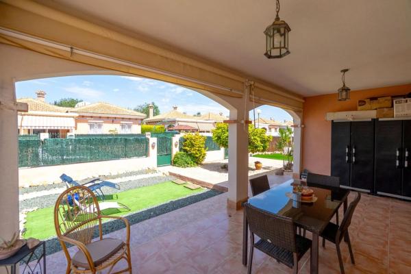 Chalet en calle Chumbera s/n