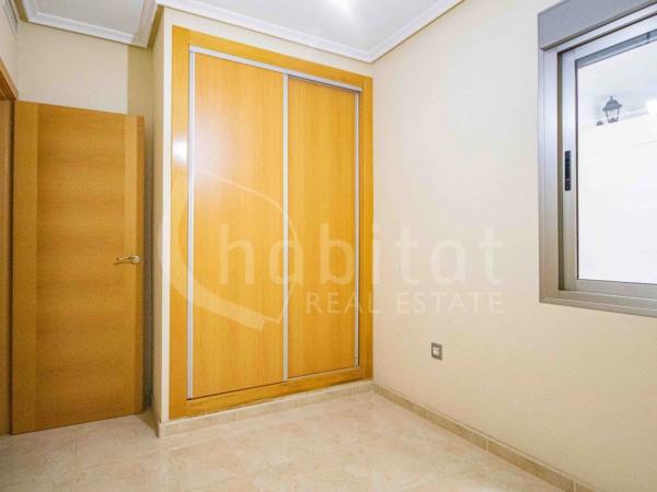 Piso en calle Diego Montesinos, 13 -7