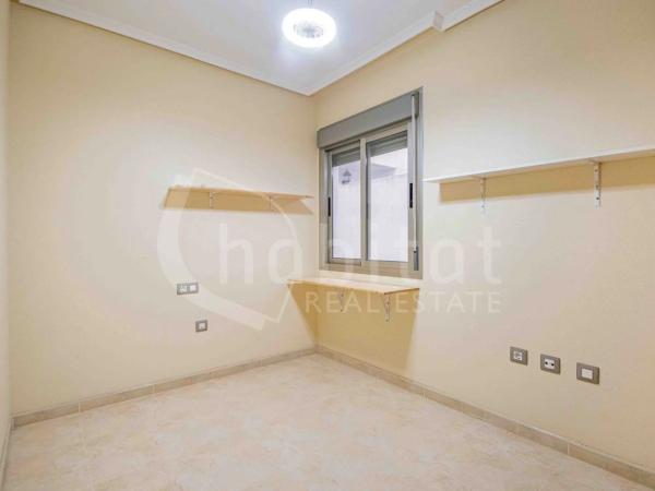 Piso en calle Diego Montesinos, 13 -7