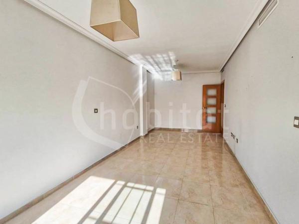 Piso en calle Diego Montesinos, 13 -7