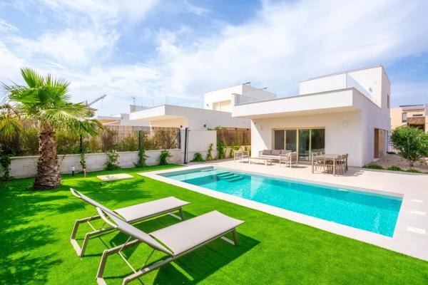 Casa independiente en calle Chumbera