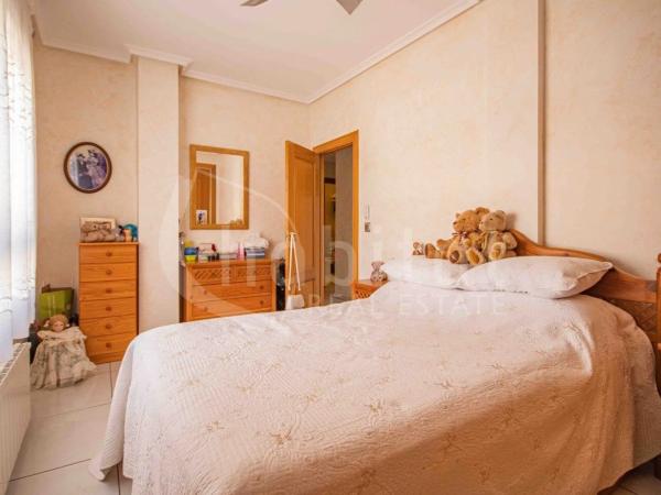 Piso en calle Miguel Hernández