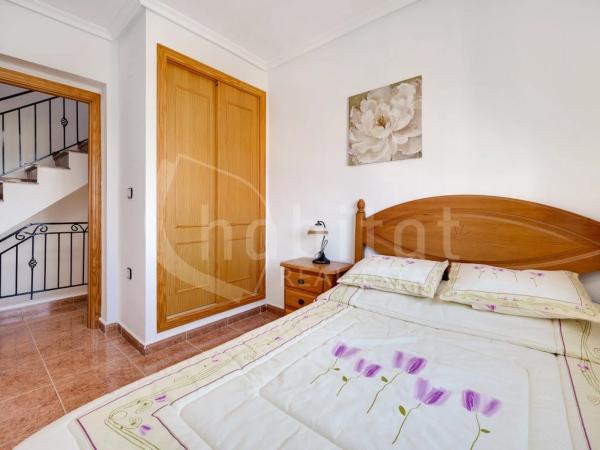 Chalet adosado en avenida Riegos de Levante, 10